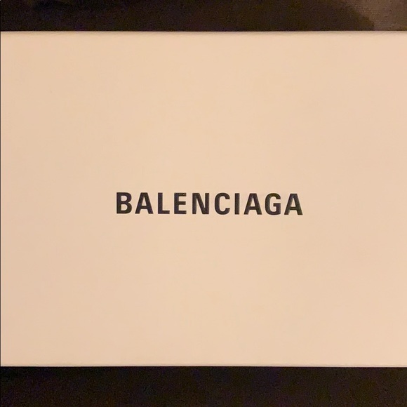Balenciaga Slippers - Picture 1 of 4